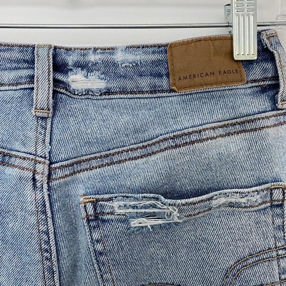 Light wash mom jeans - Picture 5 of 5